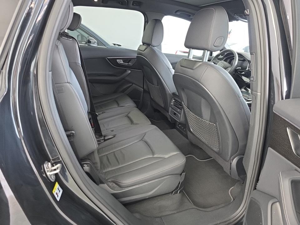 2025 Audi Q7 Premium Plus AWD
