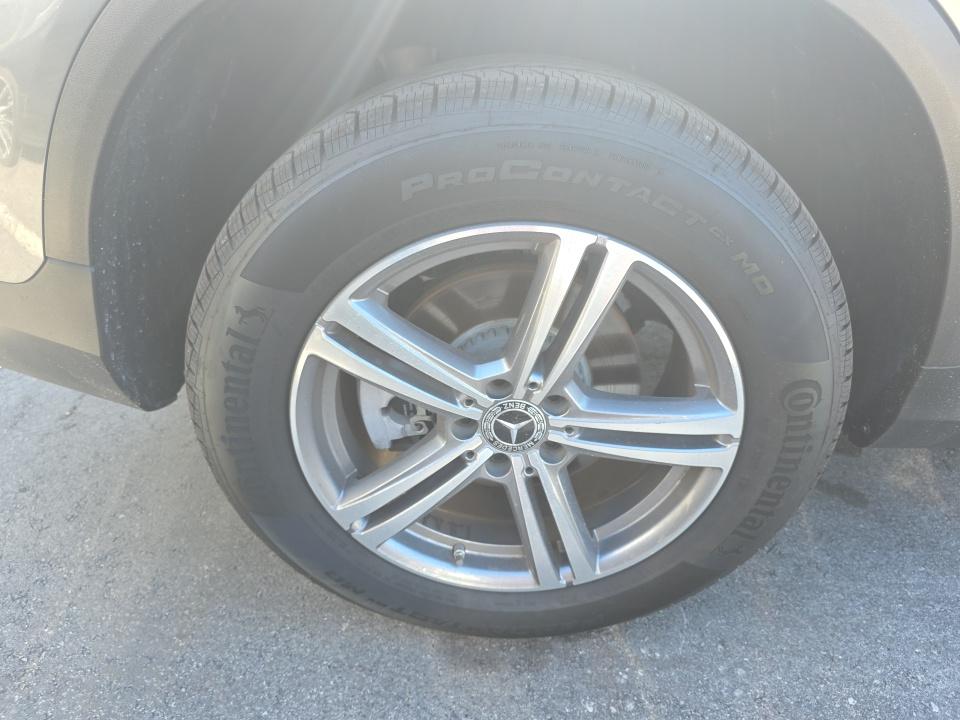 2021 Mercedes-Benz GLC GLC 300 RWD