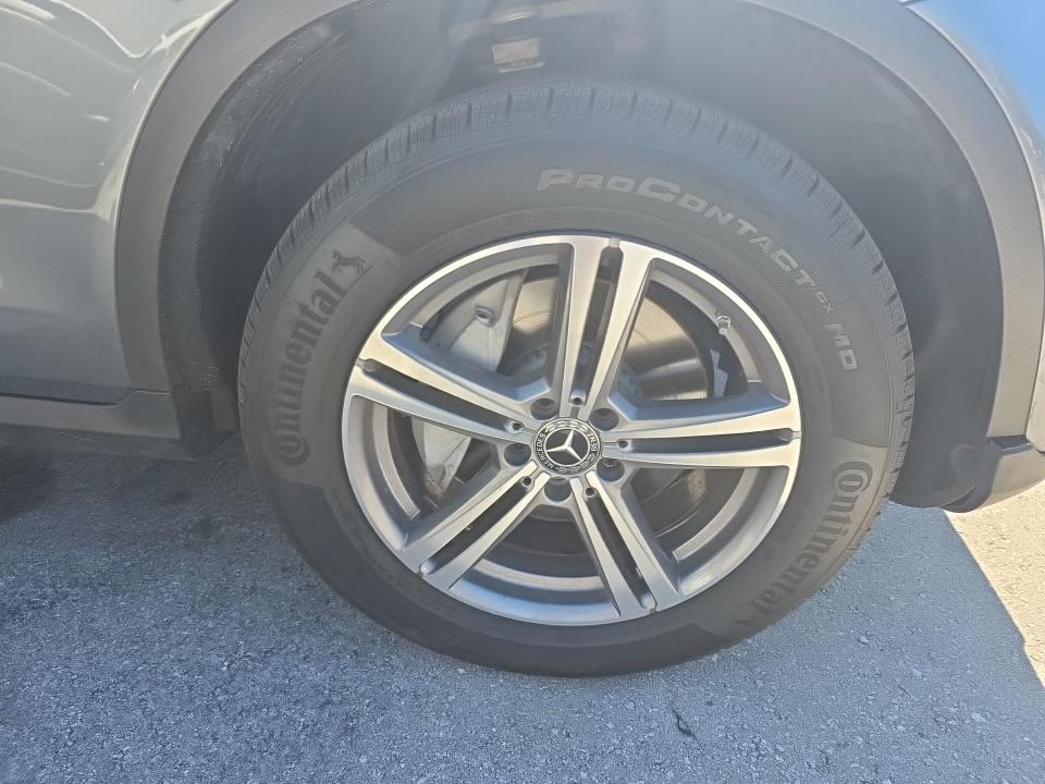 2021 Mercedes-Benz GLC GLC 300 RWD