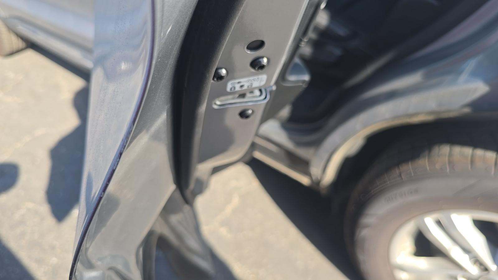 2023 Ford Explorer XLT AWD