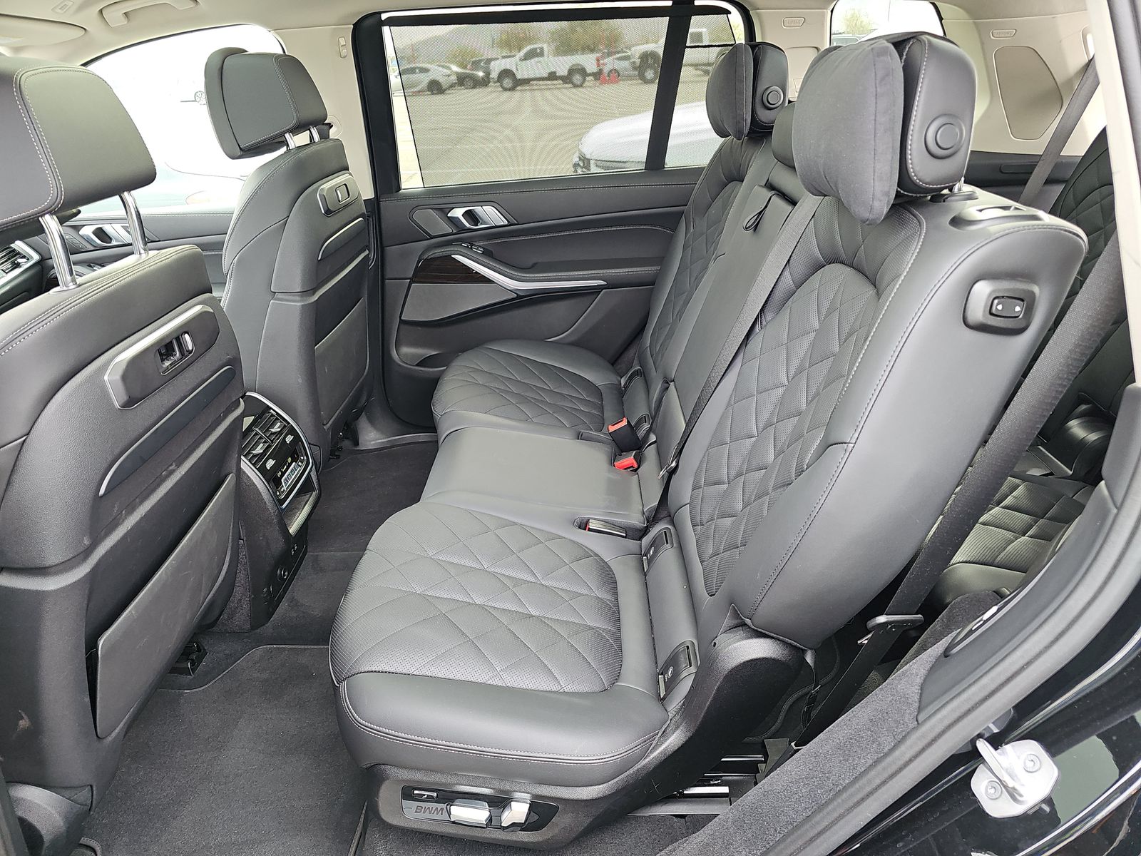 2024 BMW X7 xDrive40i AWD