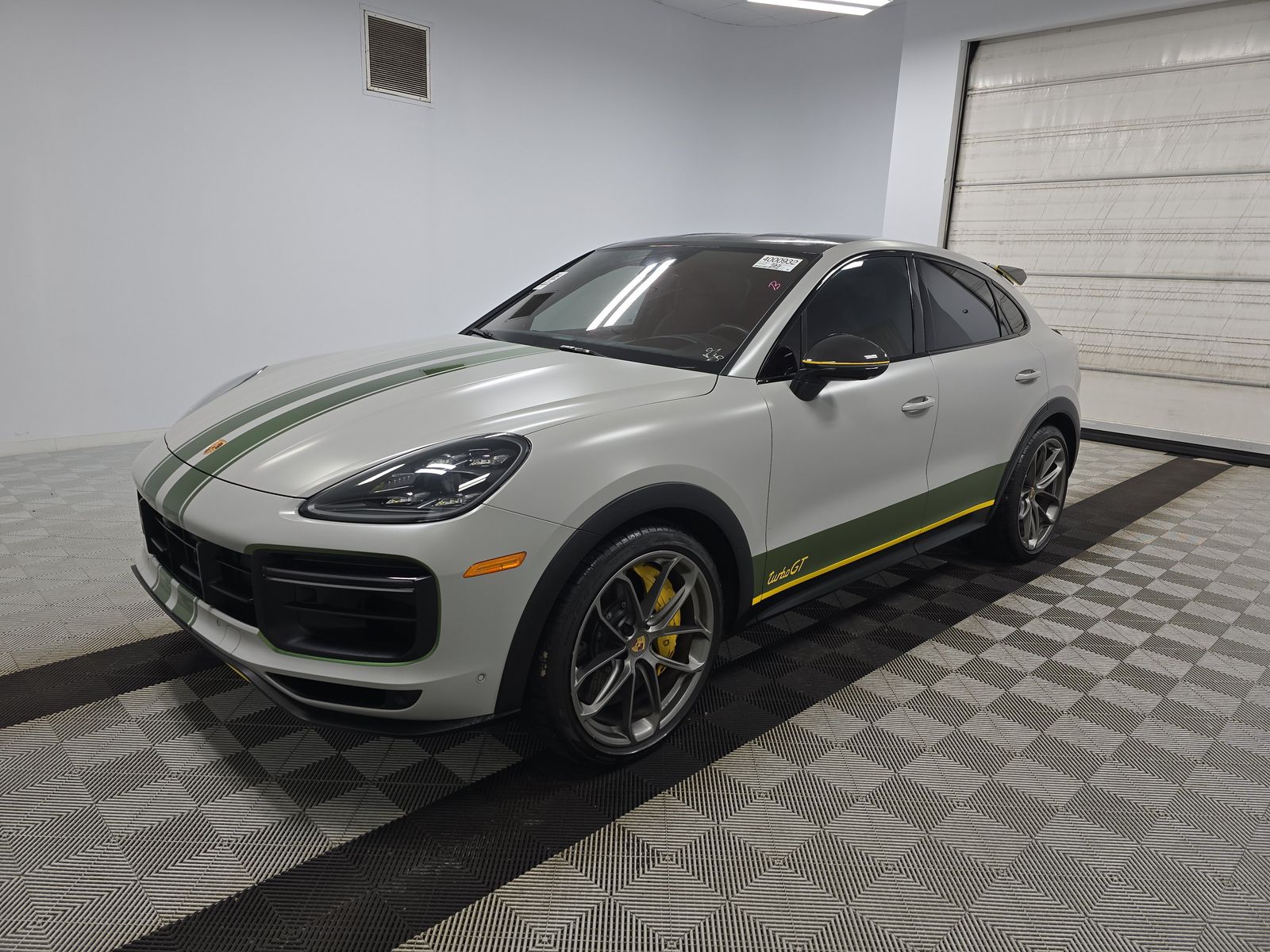 2022 Porsche Cayenne Turbo GT AWD