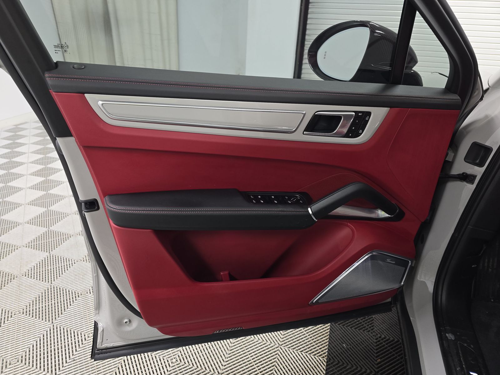 2022 Porsche Cayenne Turbo GT AWD