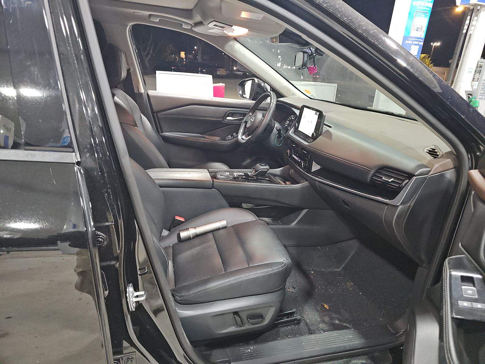2023 Nissan Rogue SL FWD