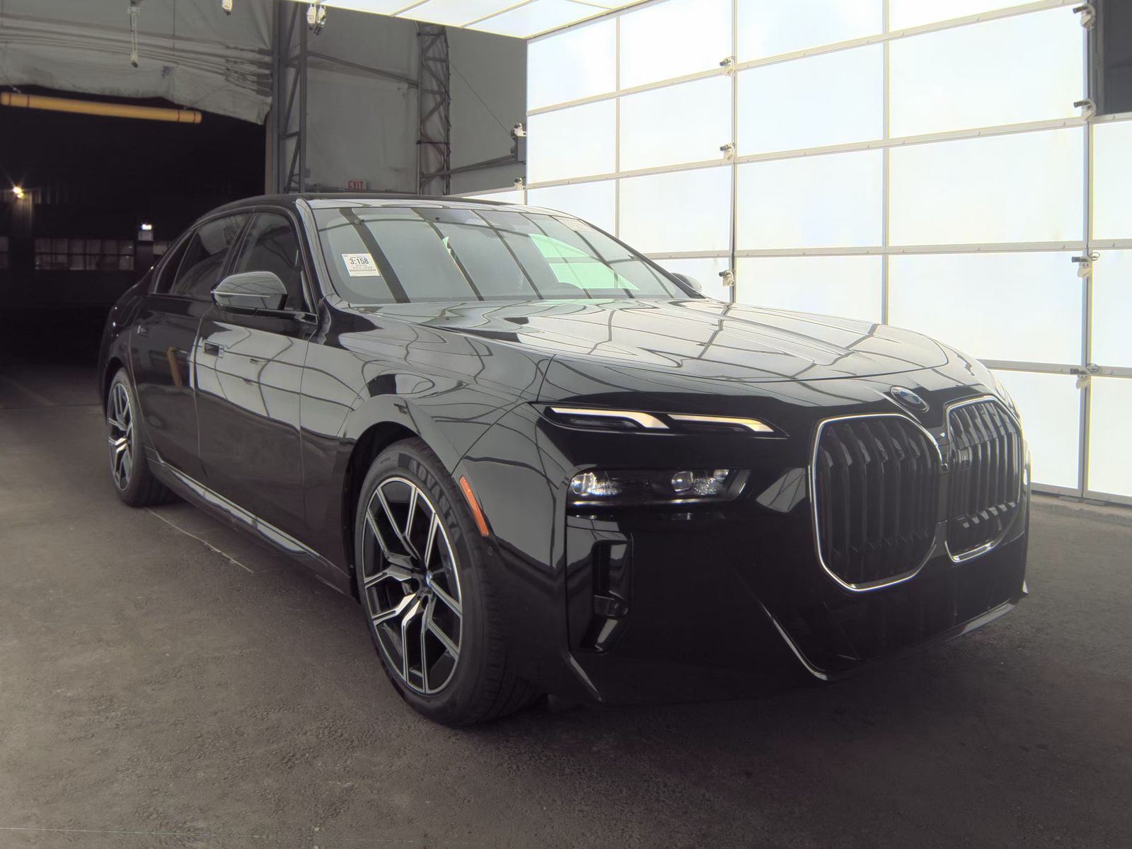 2025 BMW 7 Series 740i RWD