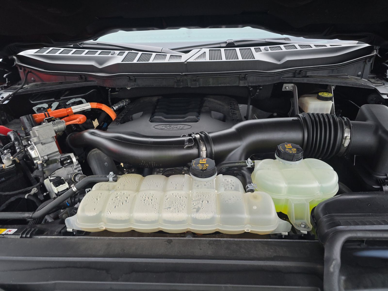 2022 Ford F-150 Hybrid King Ranch AWD