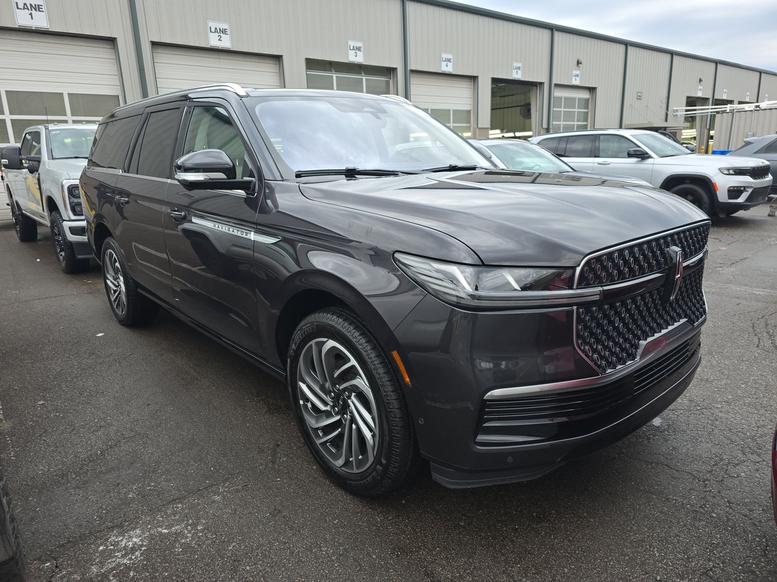 2025 Lincoln Navigator L Reserve AWD