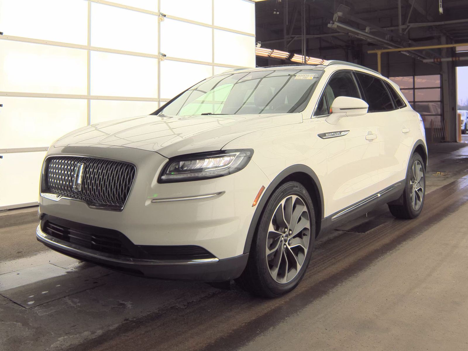 2022 Lincoln Nautilus Reserve AWD