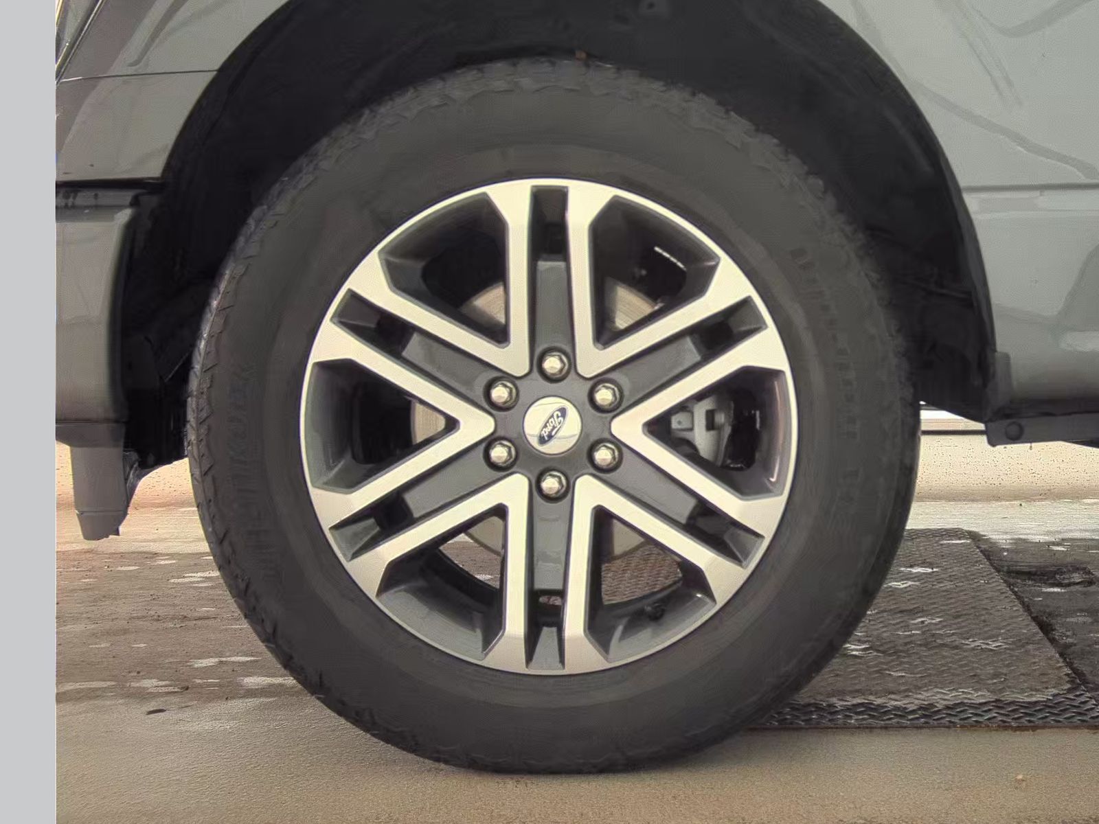 2023 Ford F-150 XL AWD