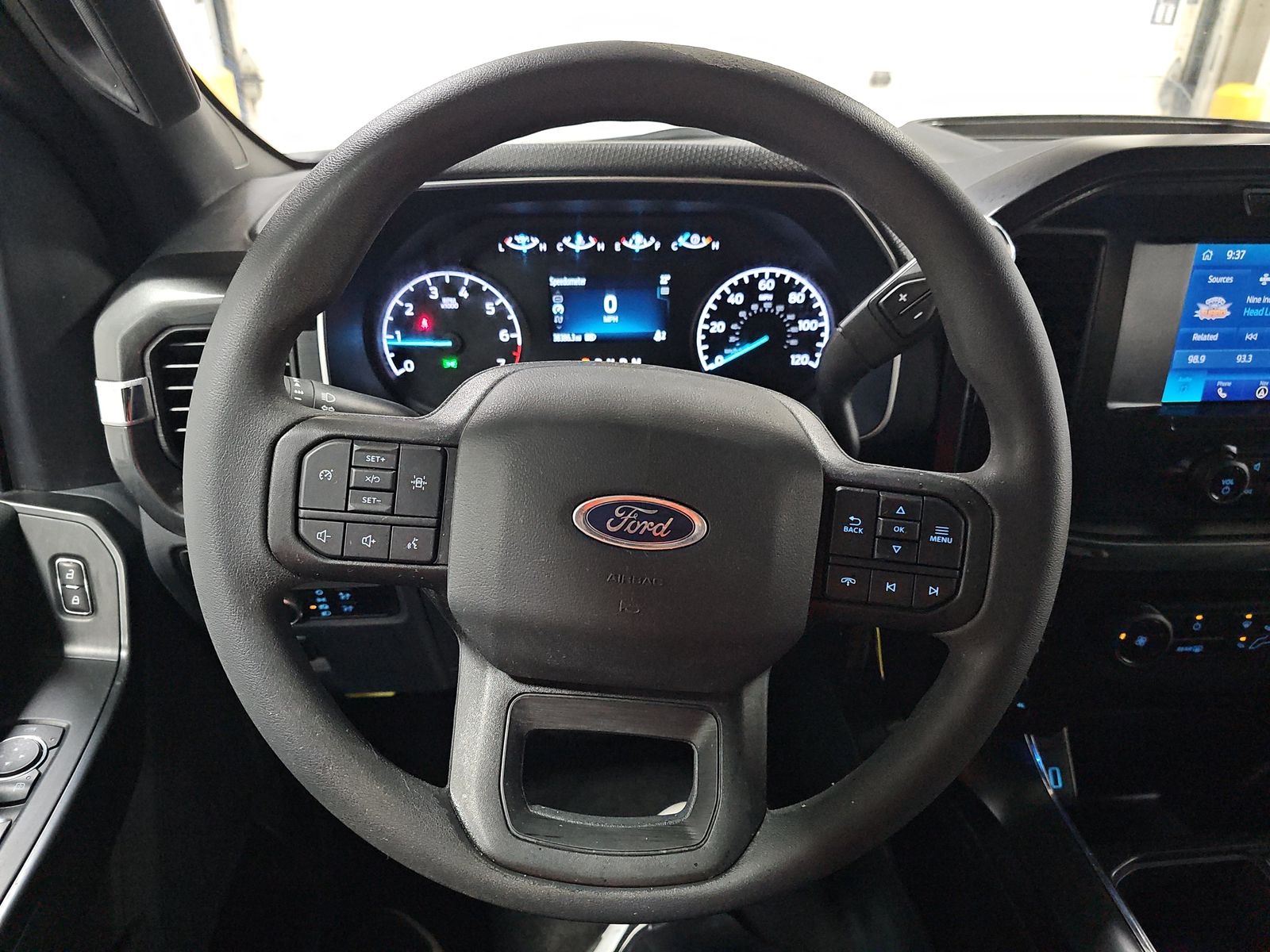 2023 Ford F-150 XL AWD