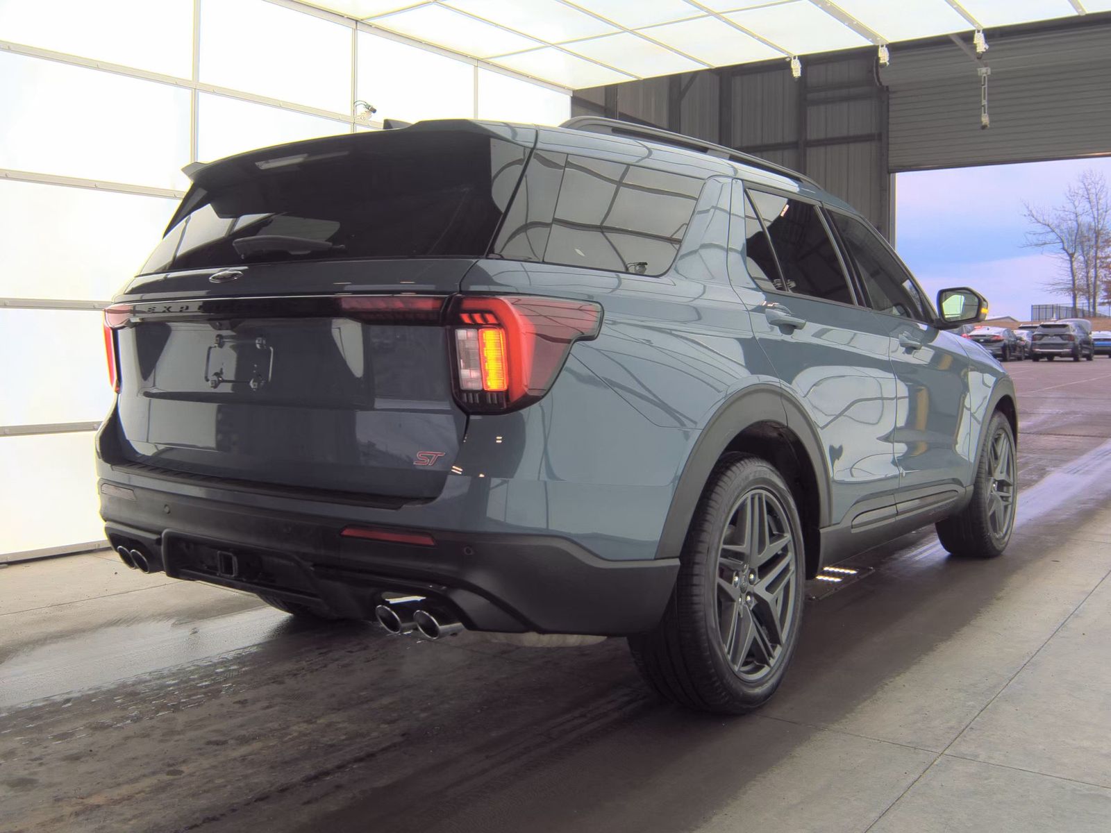 2025 Ford Explorer ST AWD