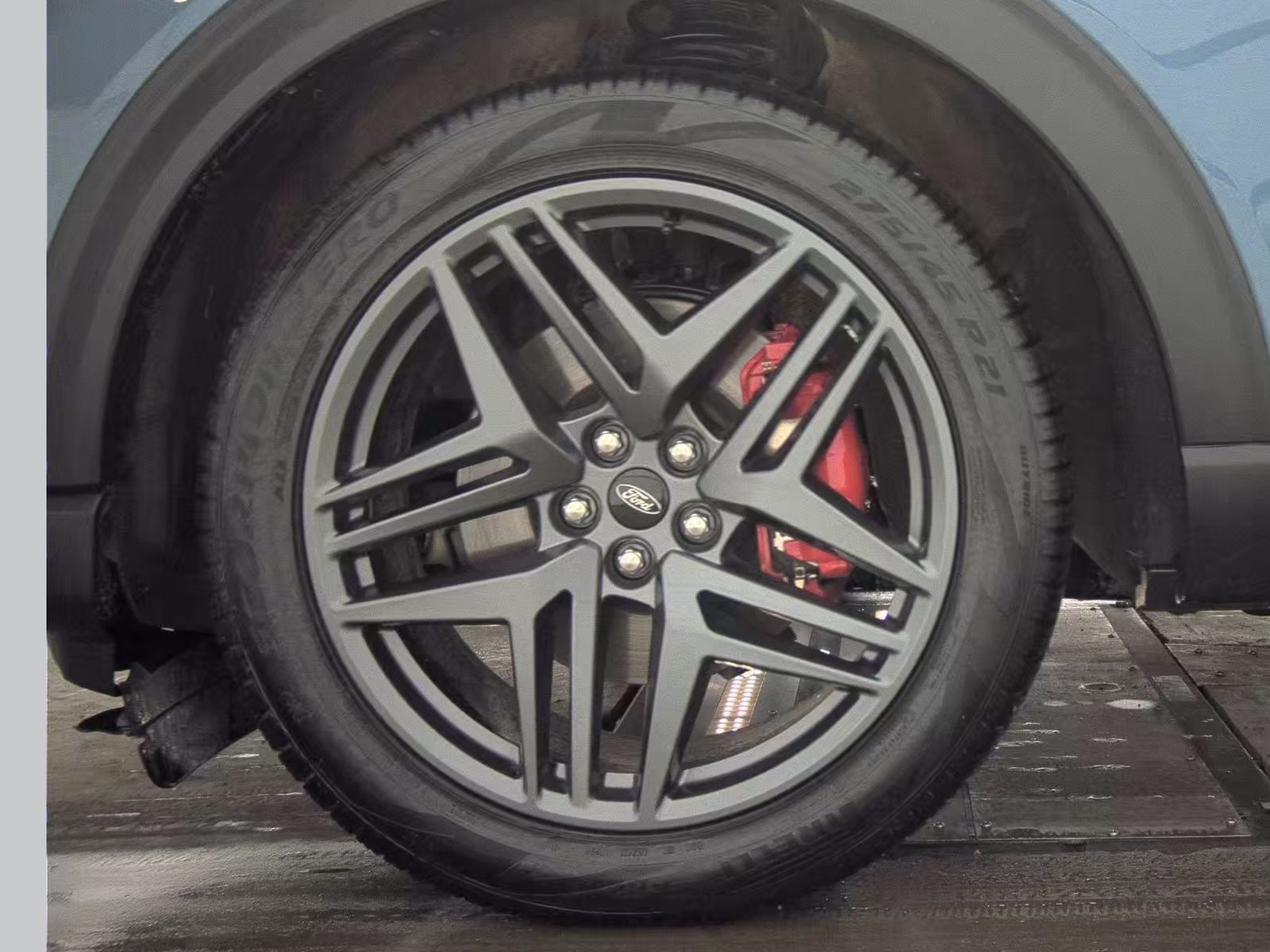 2025 Ford Explorer ST AWD