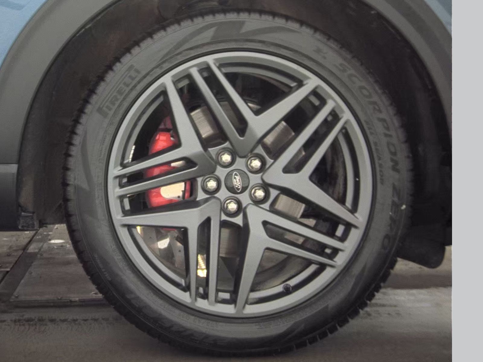 2025 Ford Explorer ST AWD