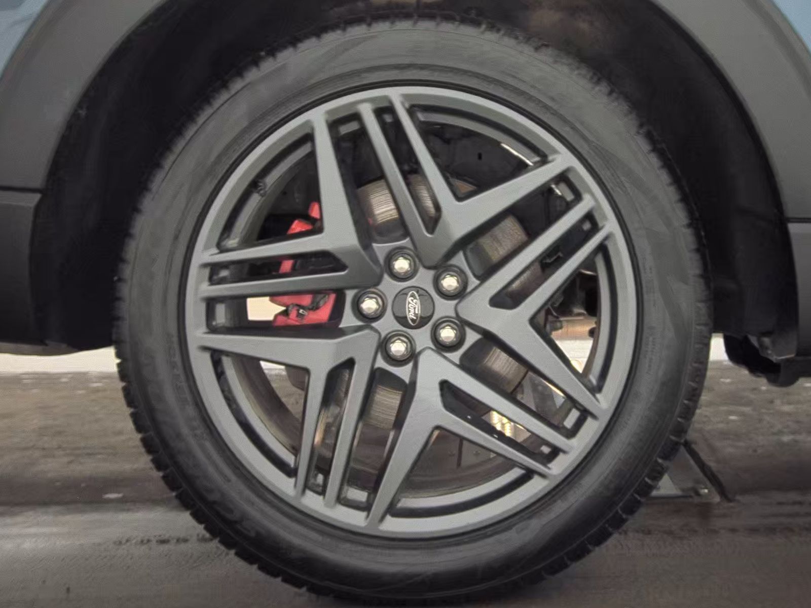 2025 Ford Explorer ST AWD