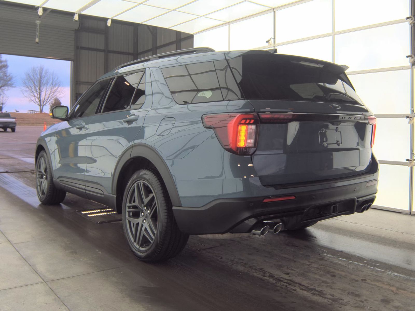 2025 Ford Explorer ST AWD