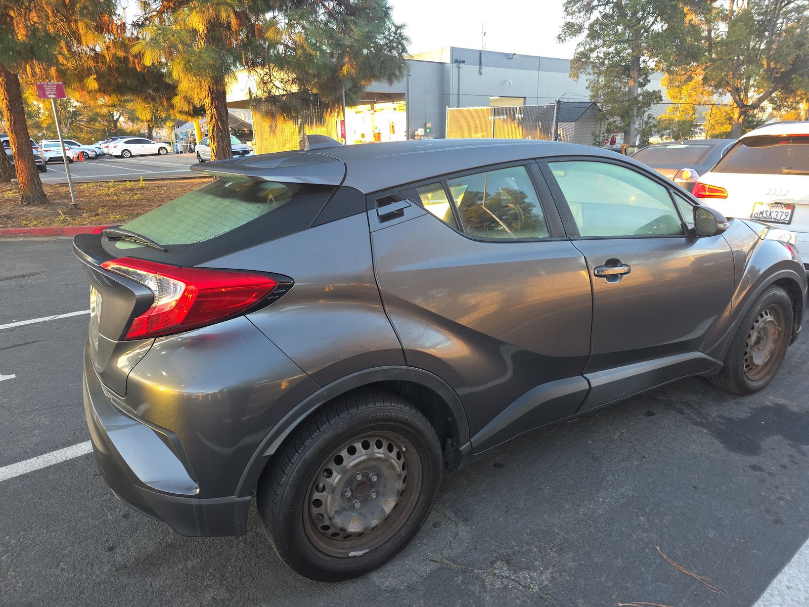2019 Toyota C-HR LE FWD
