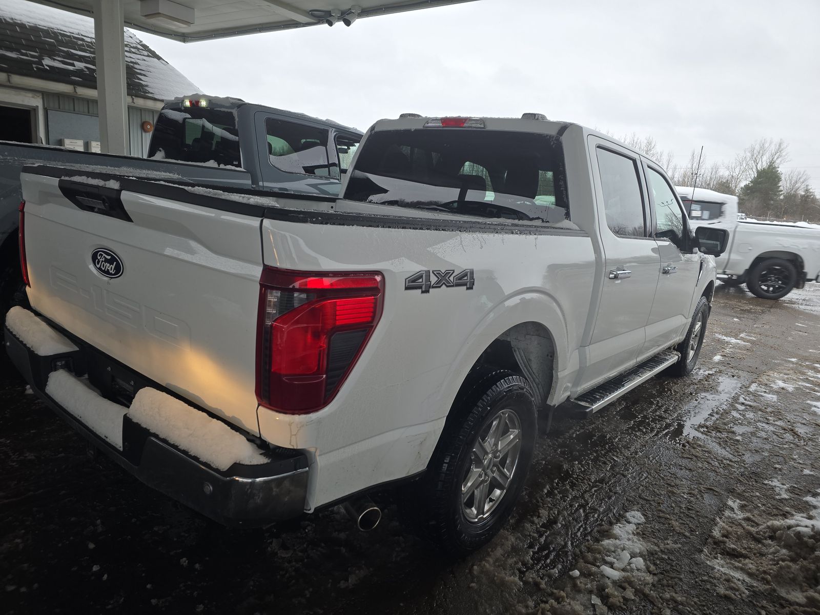 2024 Ford F-150 XLT AWD