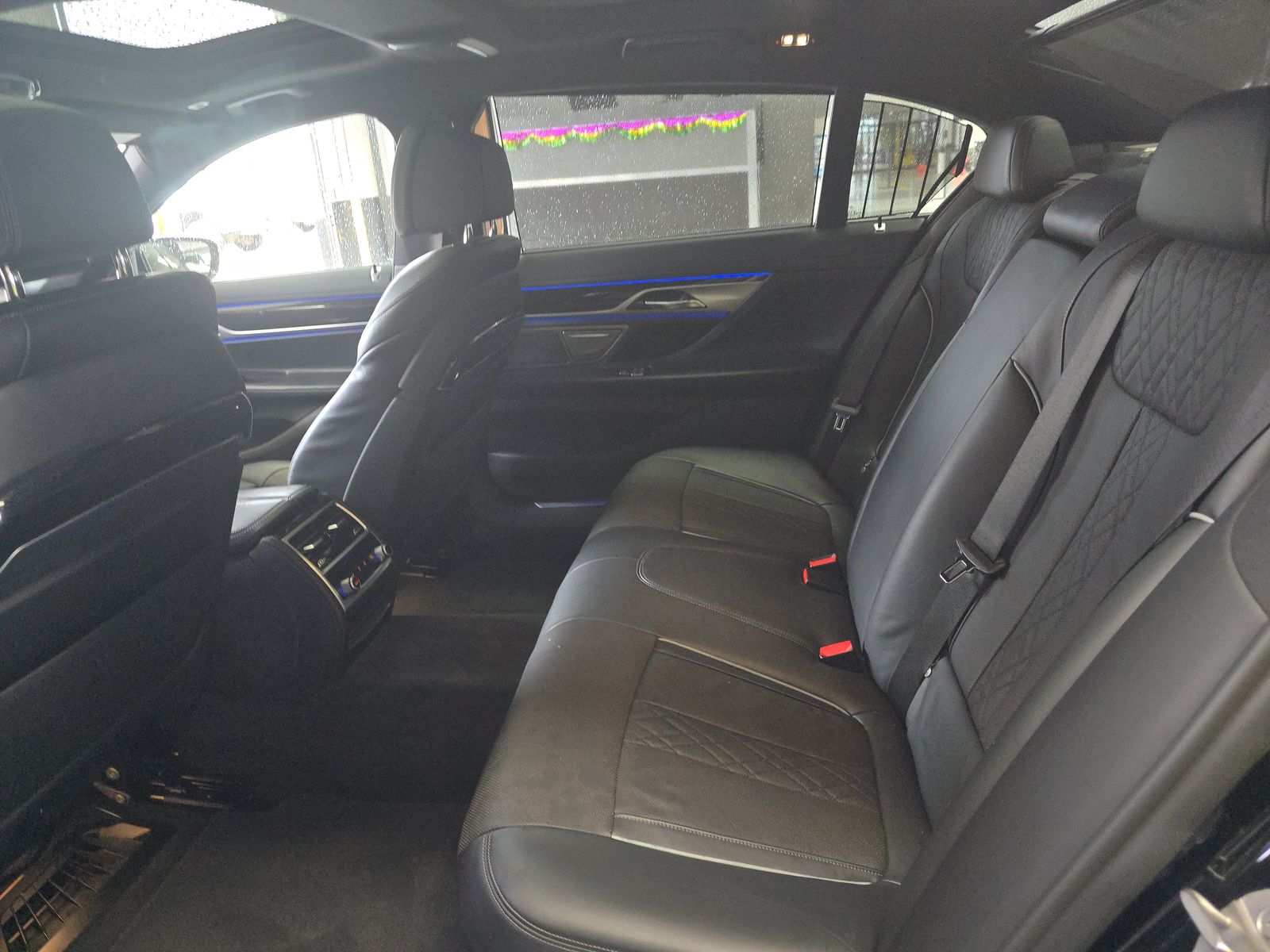 2022 BMW 7 Series 740i RWD