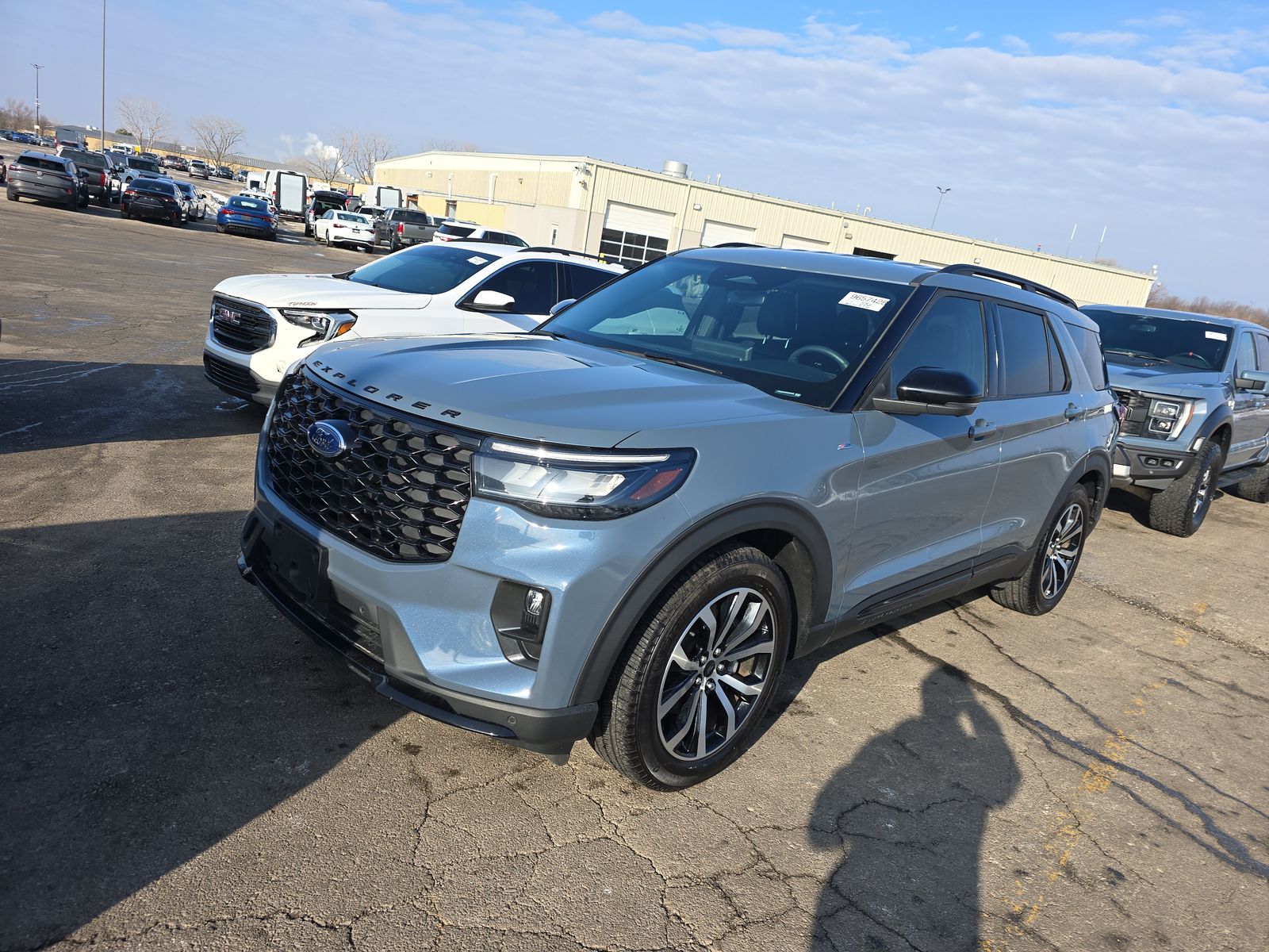 2025 Ford Explorer ST-Line RWD