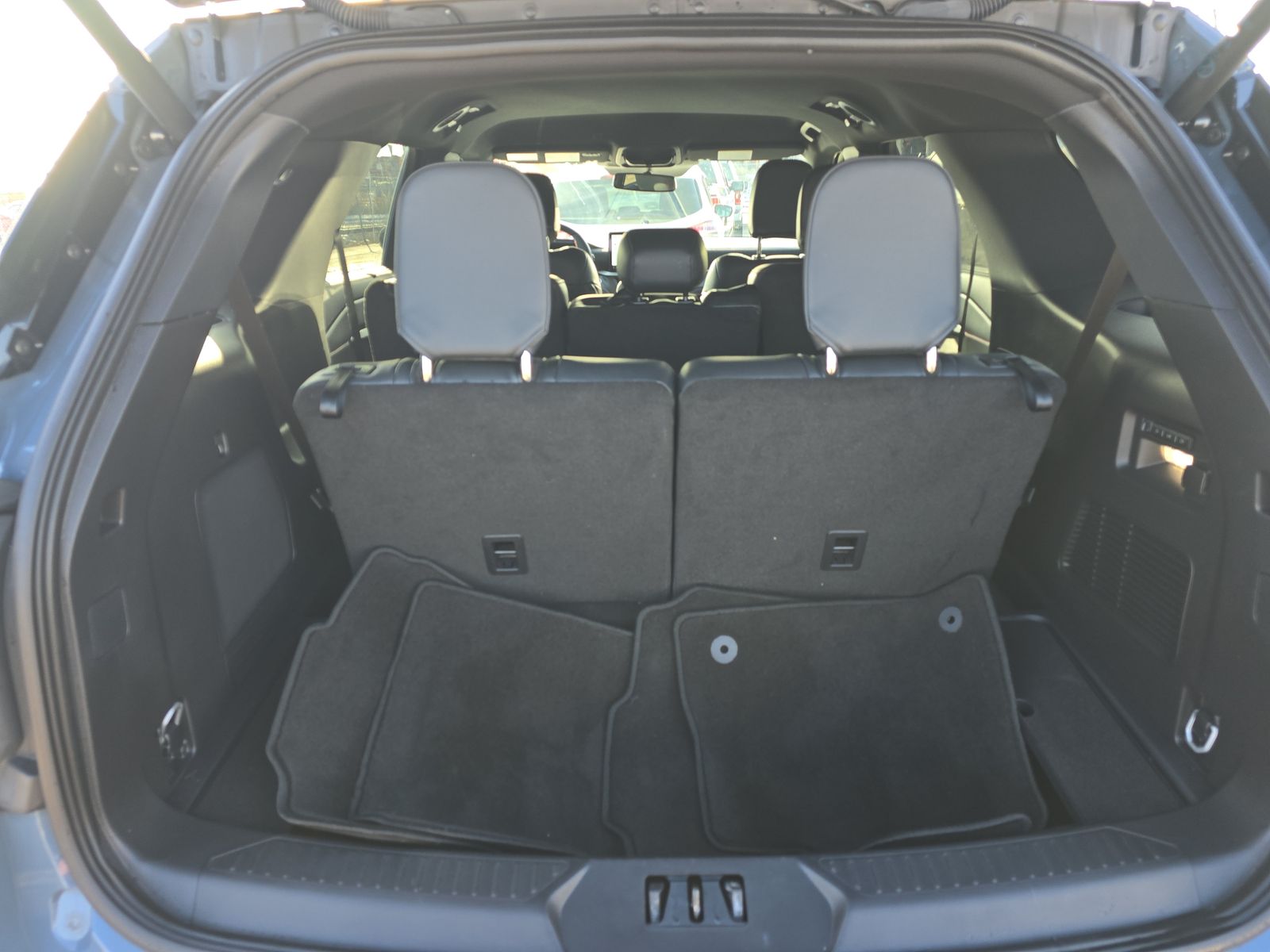 2025 Ford Explorer ST-Line RWD