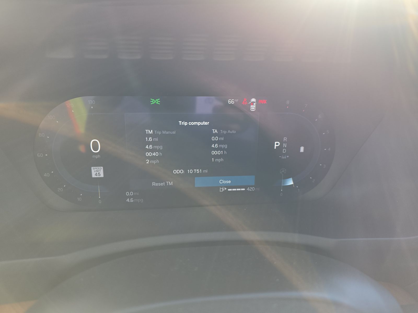 2025 Volvo XC90 B5 Plus AWD