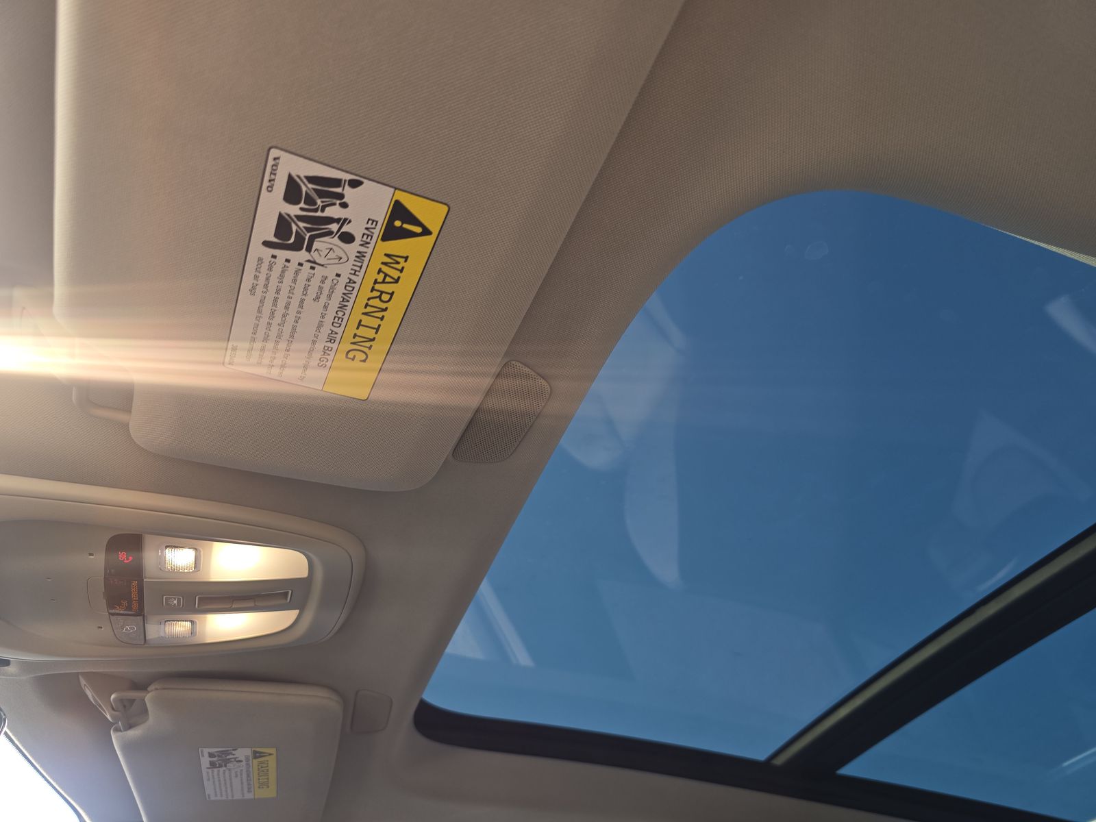 2025 Volvo XC90 B5 Plus AWD