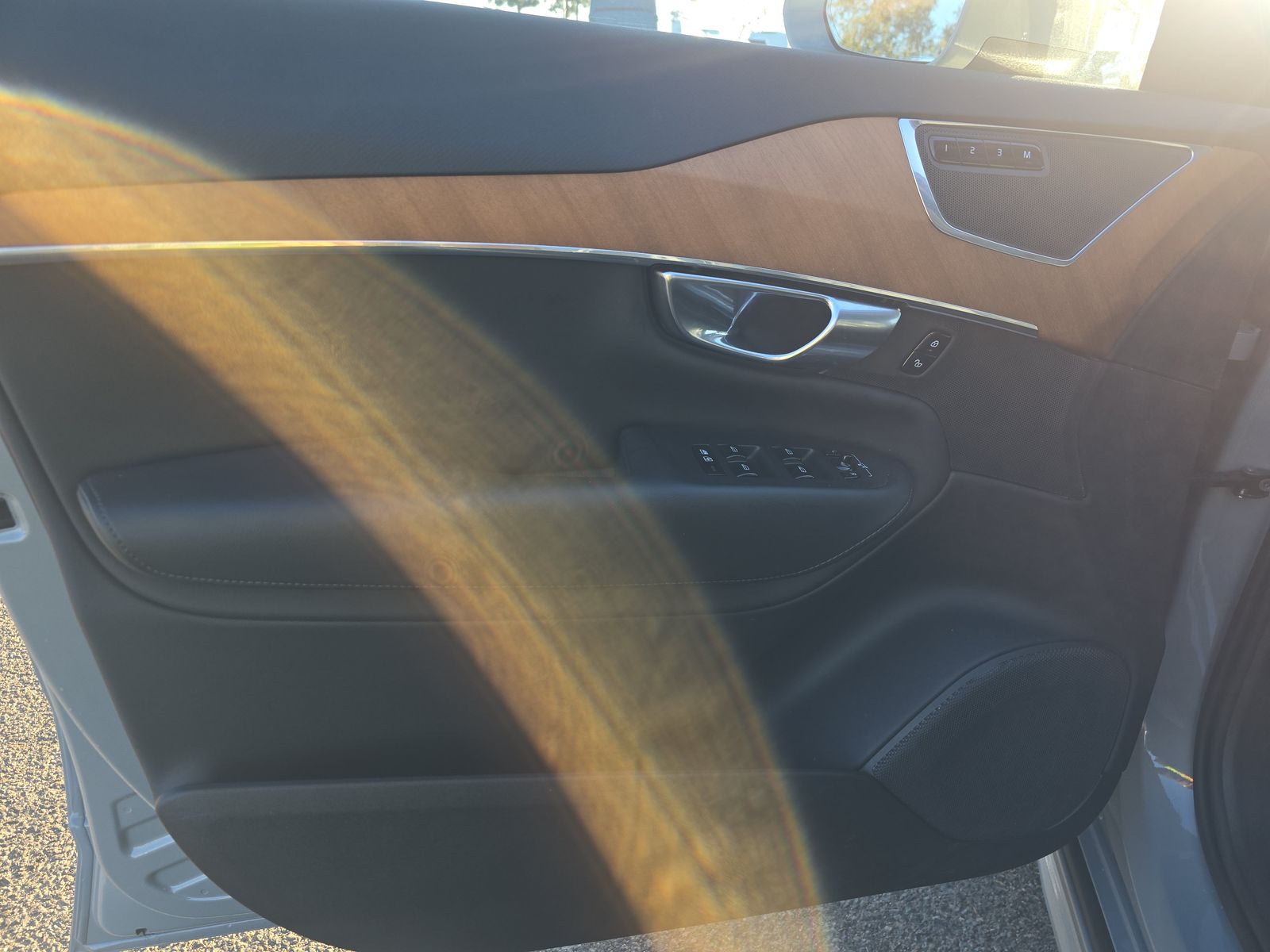 2025 Volvo XC90 B5 Plus AWD