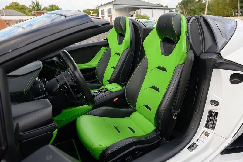 2023 Lamborghini Huracan EVO RWD