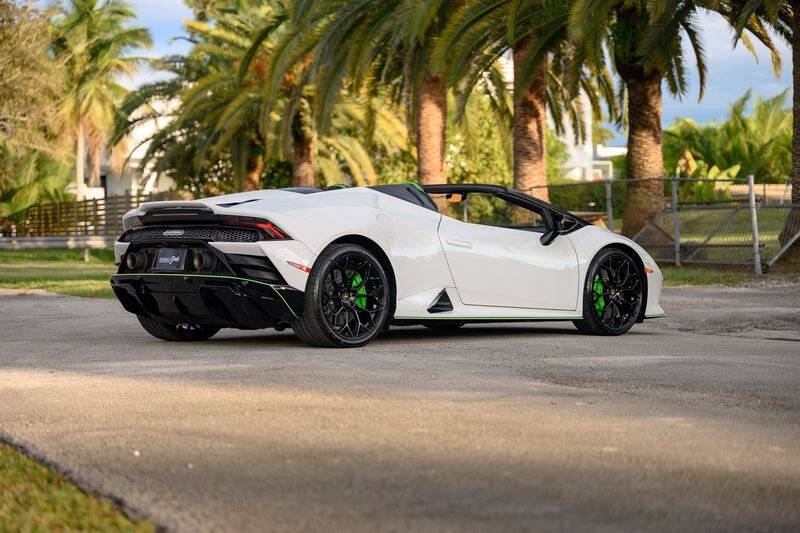 2023 Lamborghini Huracan EVO RWD