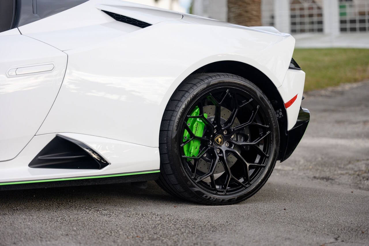 2023 Lamborghini Huracan EVO RWD