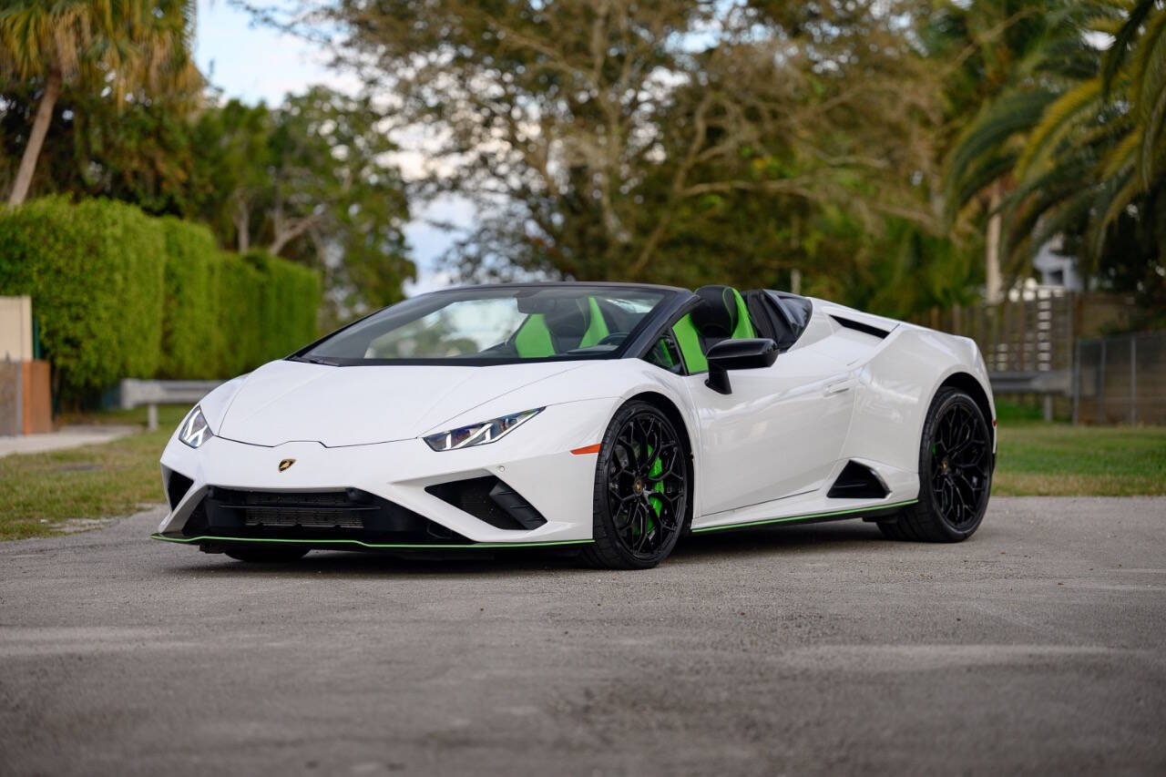 2023 Lamborghini Huracan EVO RWD