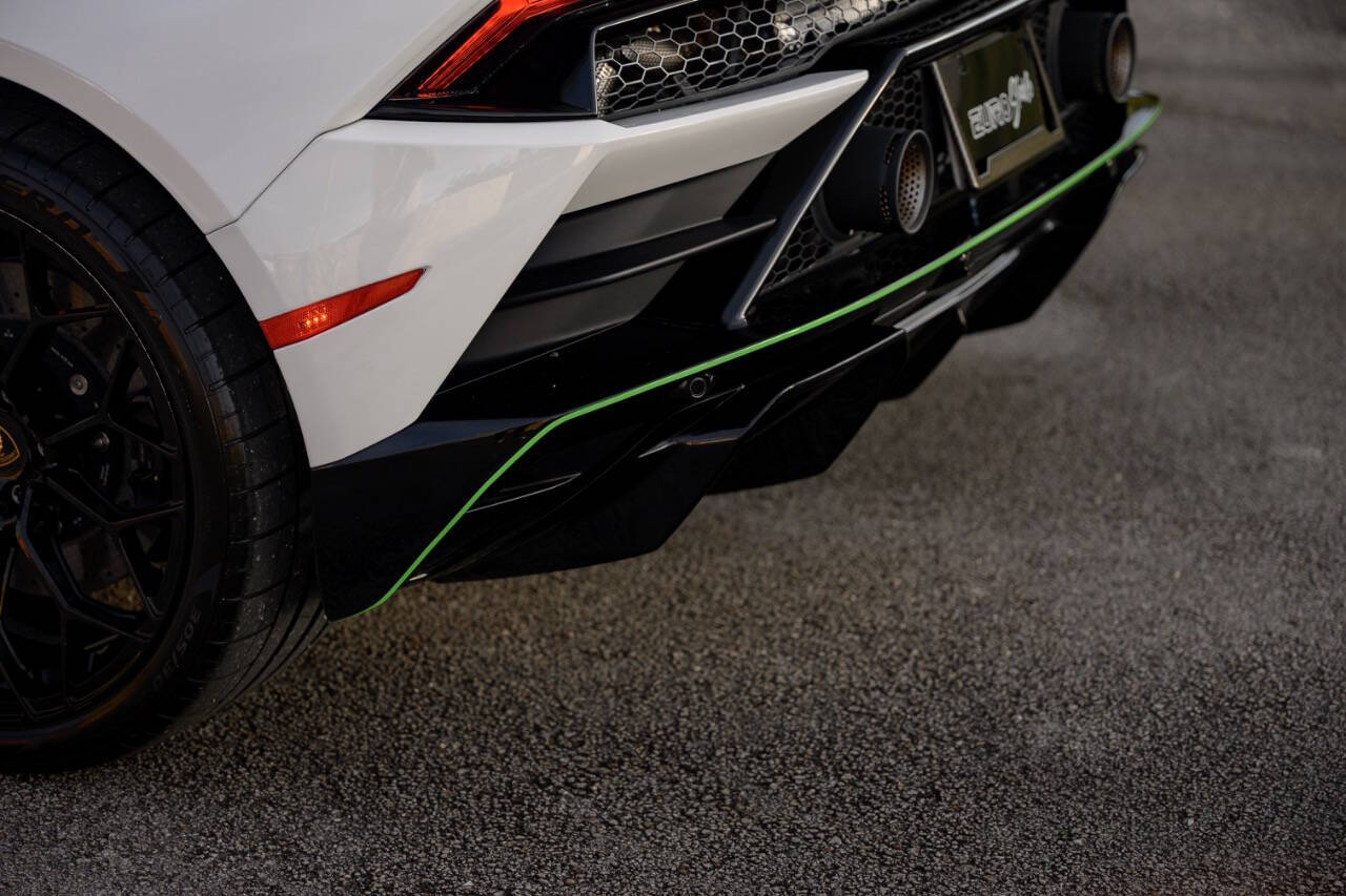 2023 Lamborghini Huracan EVO RWD