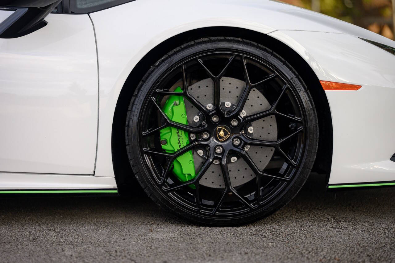 2023 Lamborghini Huracan EVO RWD