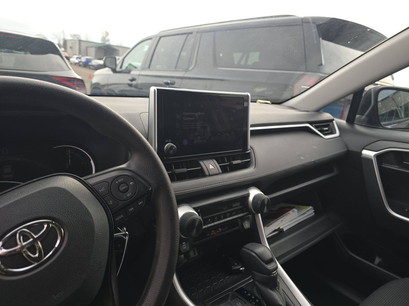 2024 Toyota RAV4 LE AWD