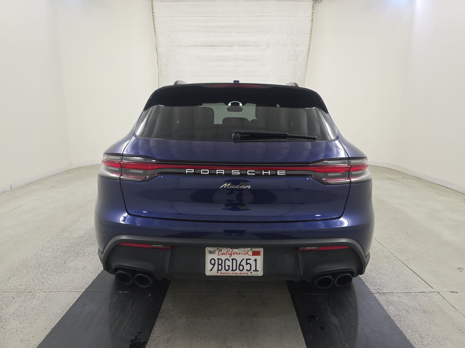 2022 Porsche Macan Base AWD