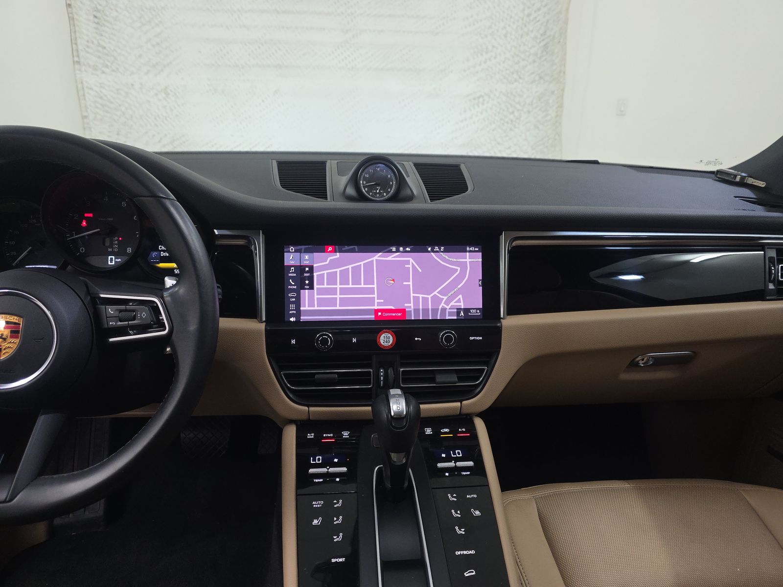 2022 Porsche Macan Base AWD