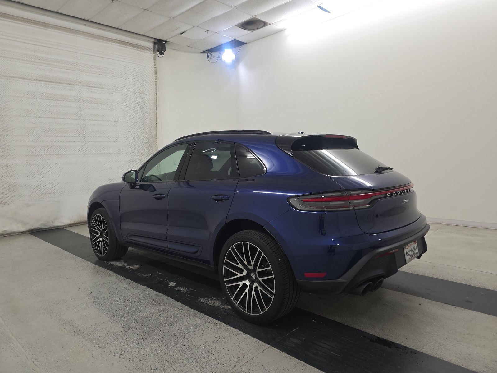 2022 Porsche Macan Base AWD