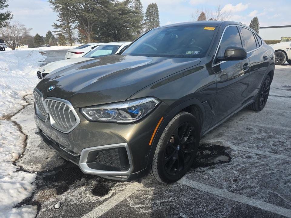 2021 BMW X6 Sports Activity Coupe xDrive40i