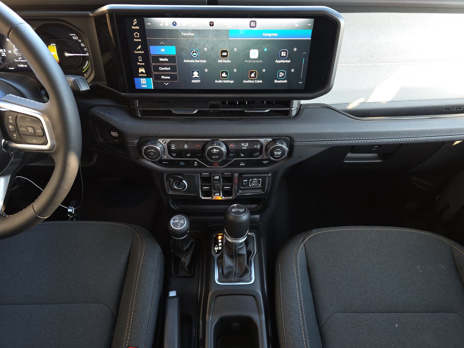 2025 Jeep Wrangler 4xe Sahara AWD
