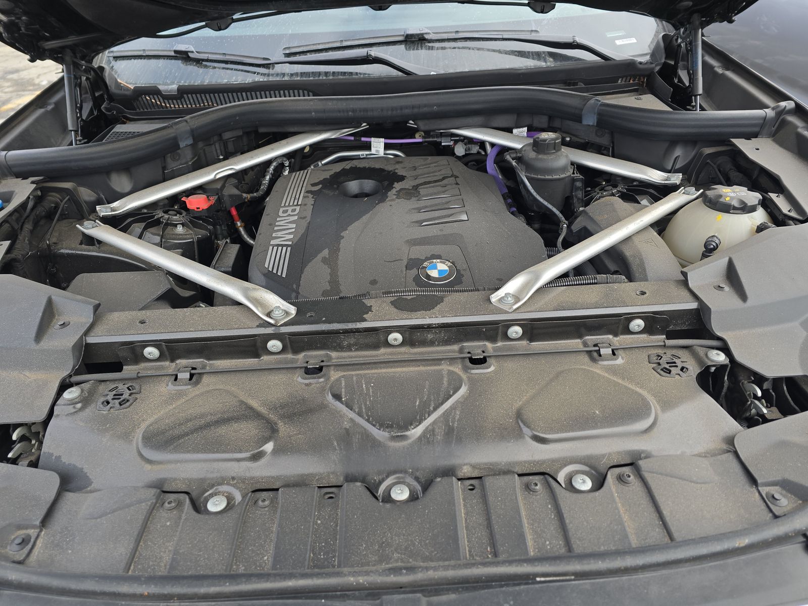 2025 BMW X6 xDrive40i AWD