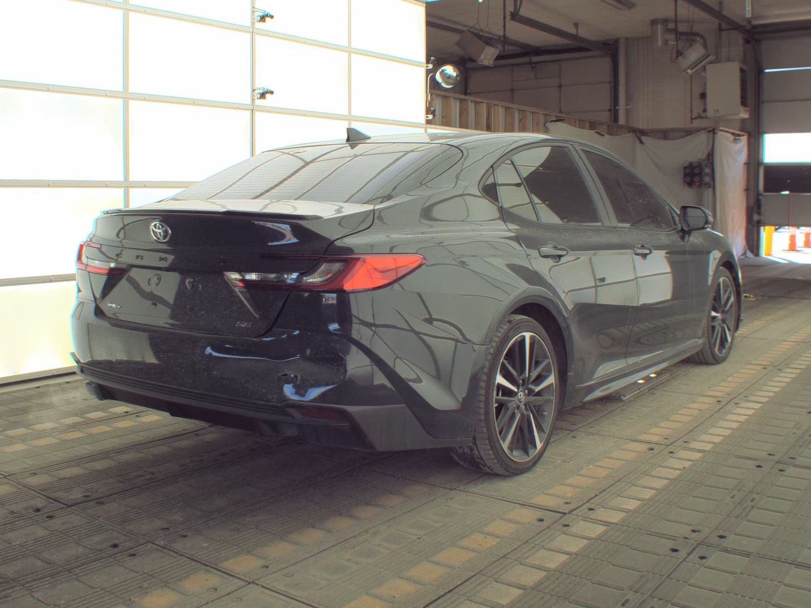 2025 Toyota Camry SE FWD