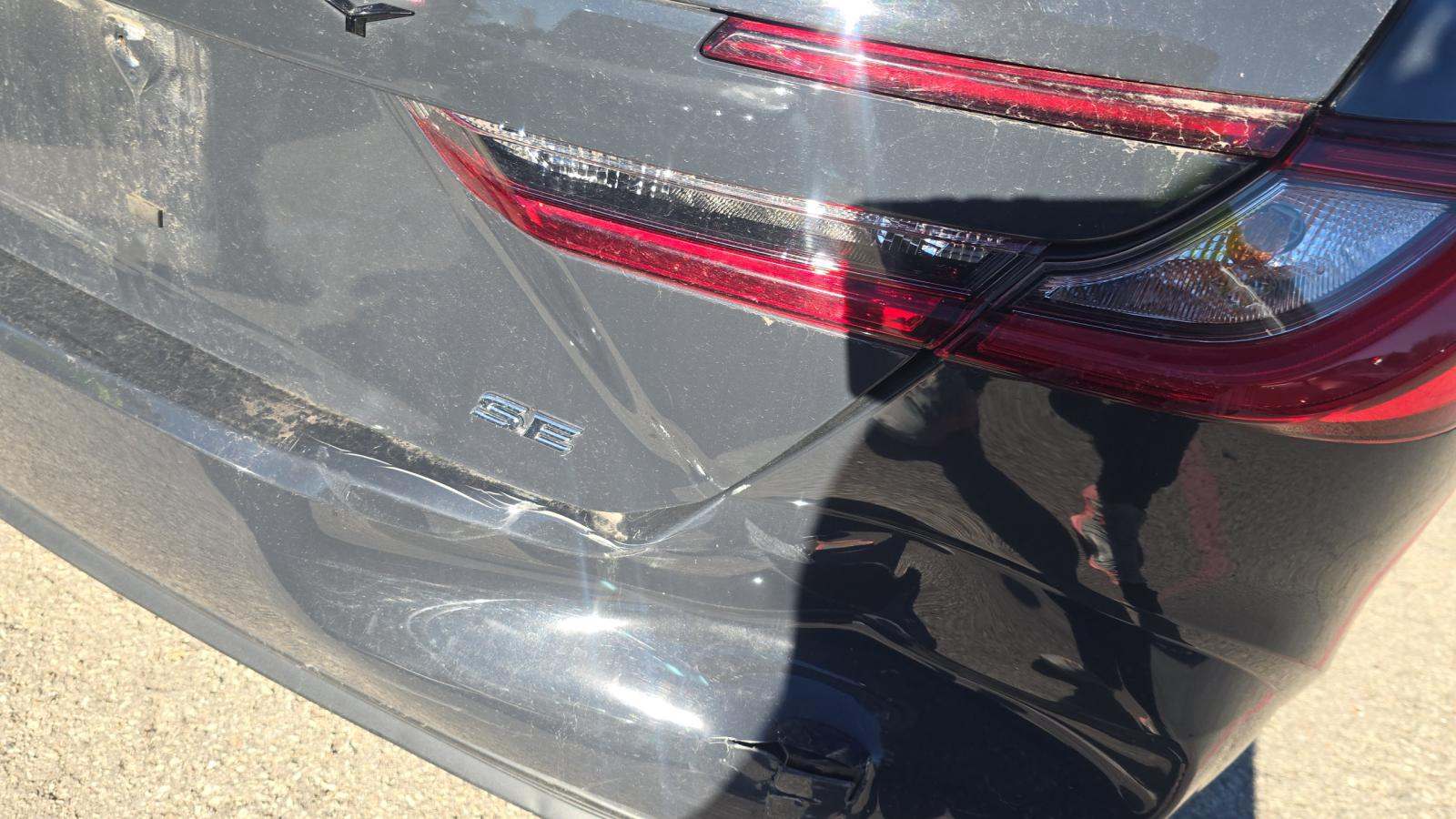 2025 Toyota Camry SE FWD