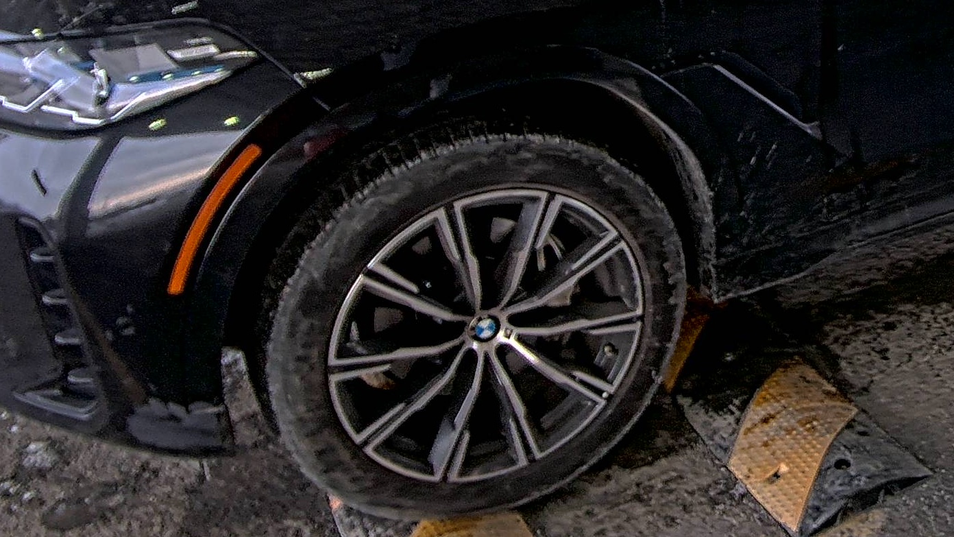 2025 BMW X6 xDrive40i AWD