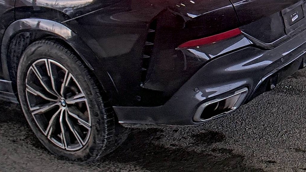 2025 BMW X6 xDrive40i AWD