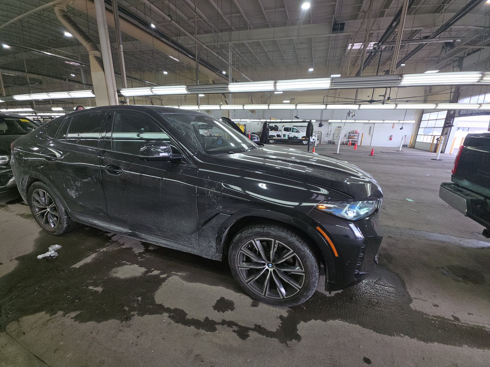 2025 BMW X6 xDrive40i AWD