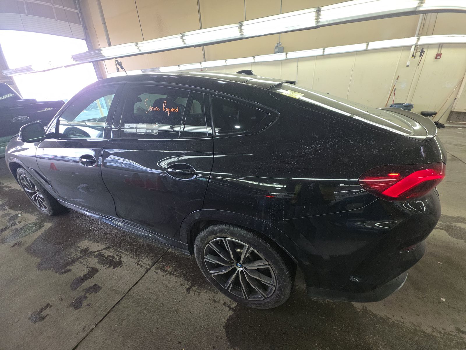 2025 BMW X6 xDrive40i AWD