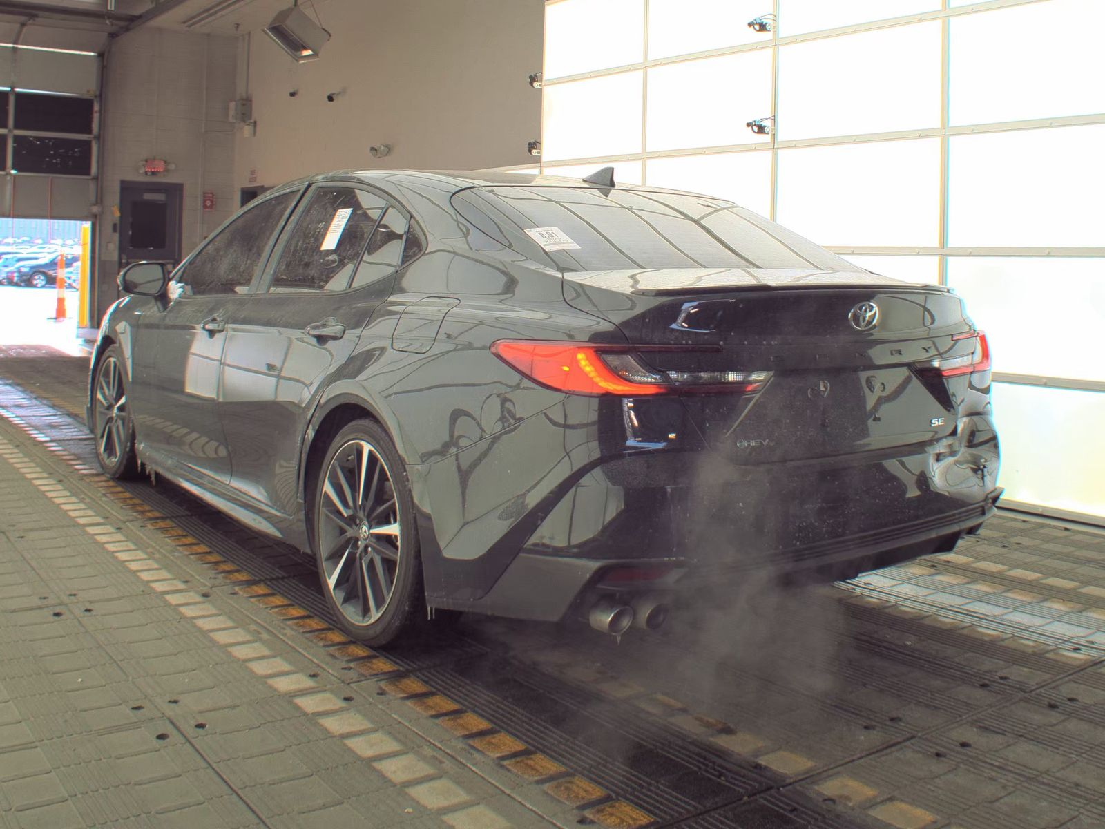 2025 Toyota Camry SE FWD