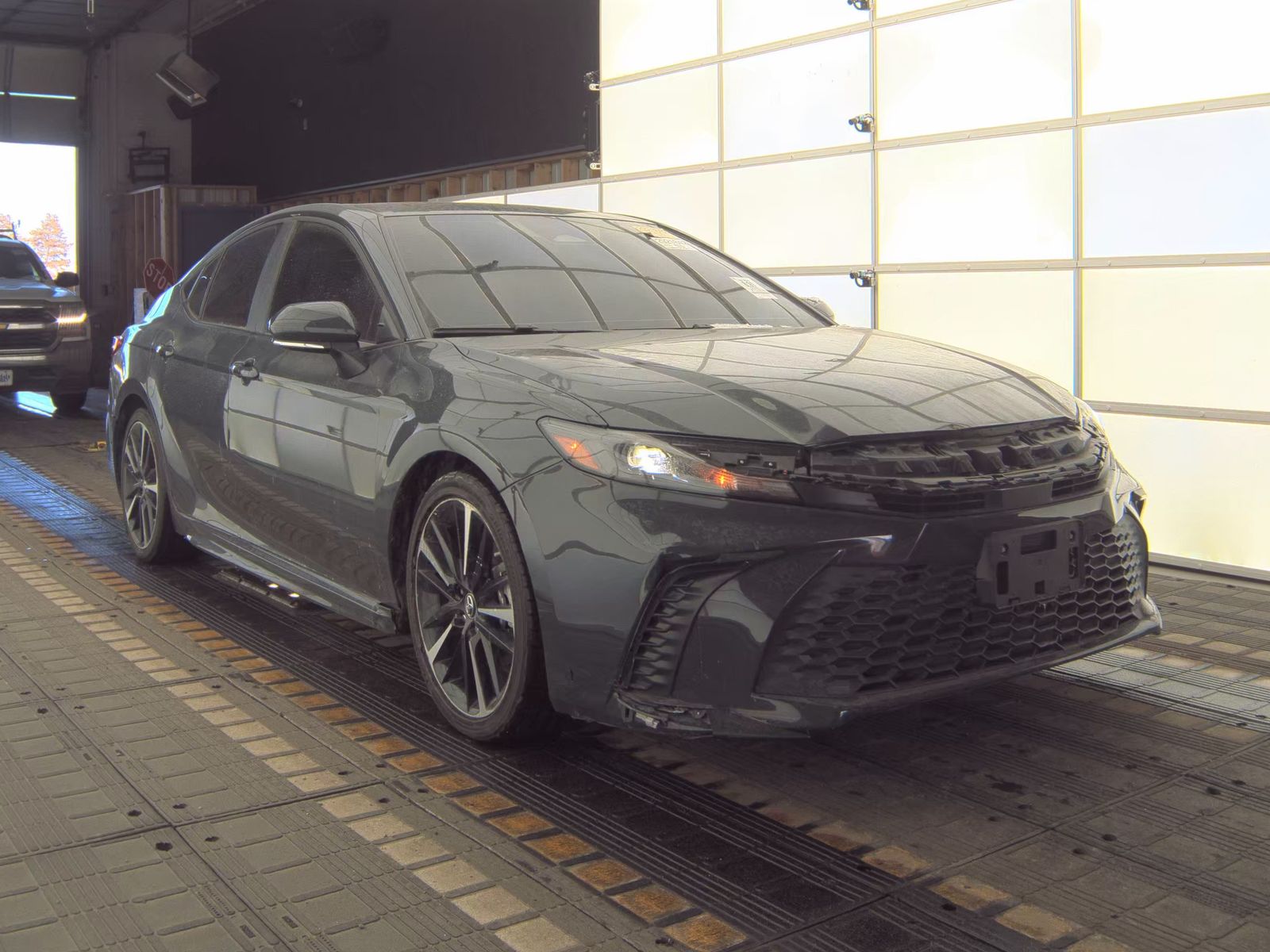 2025 Toyota Camry SE FWD
