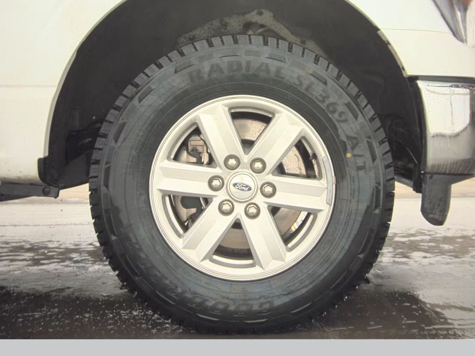 2023 Ford F-150 XLT AWD