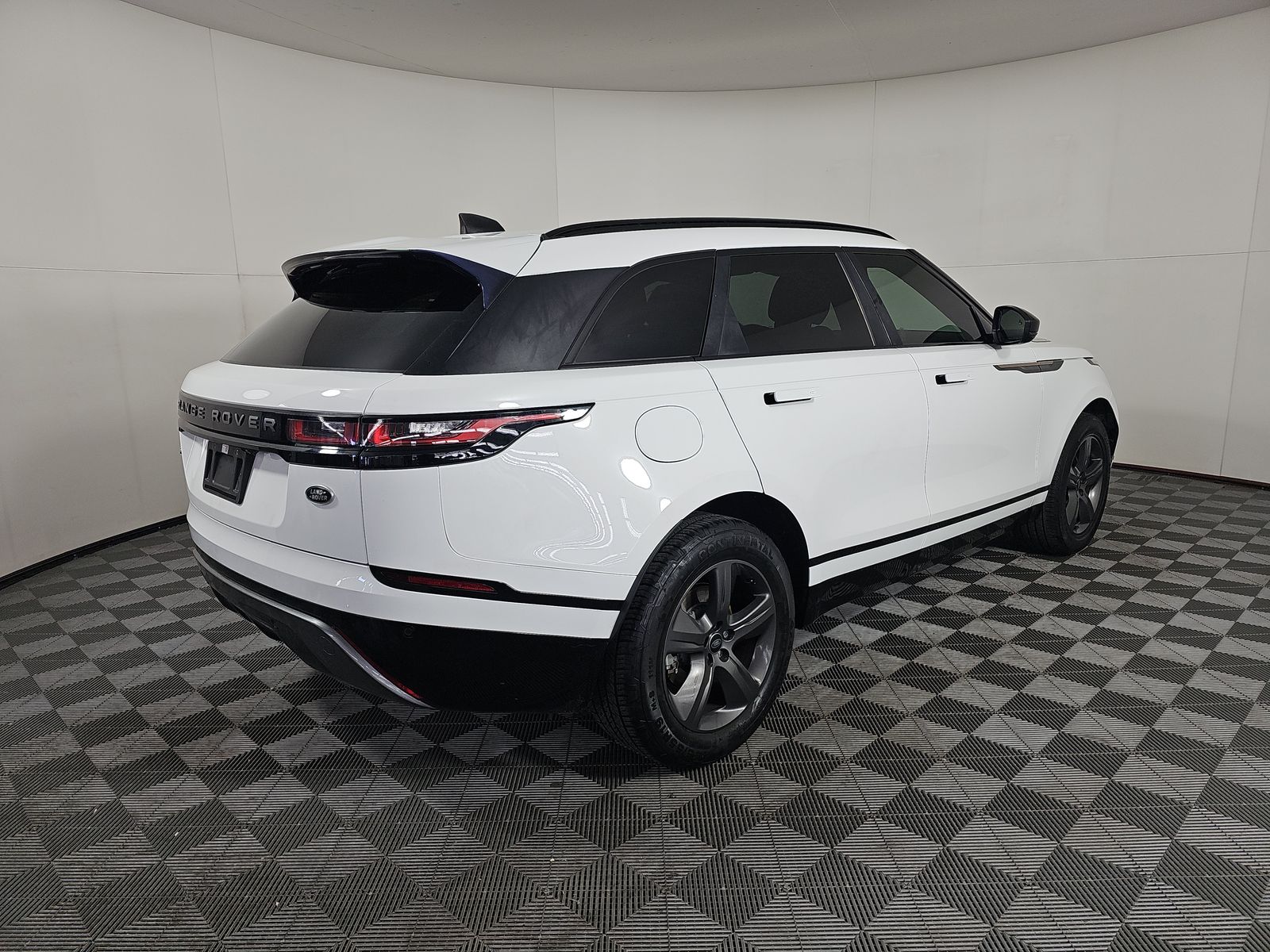 2022 Land Rover Range Rover Velar R-Dynamic S AWD